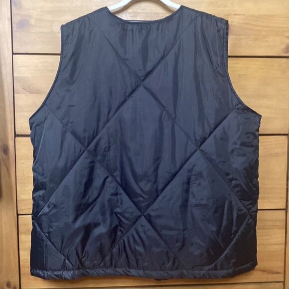 NWT! Socialite Black Sleeveless Quilted Vest | Plus - Picture 4 of 9